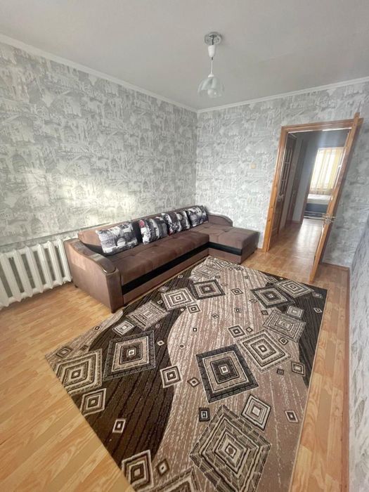 Продается 3х-комн.кв на 8 микрорайоне