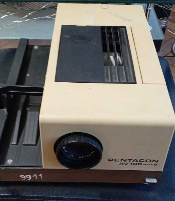 Диапроектор PENTAGON AV100