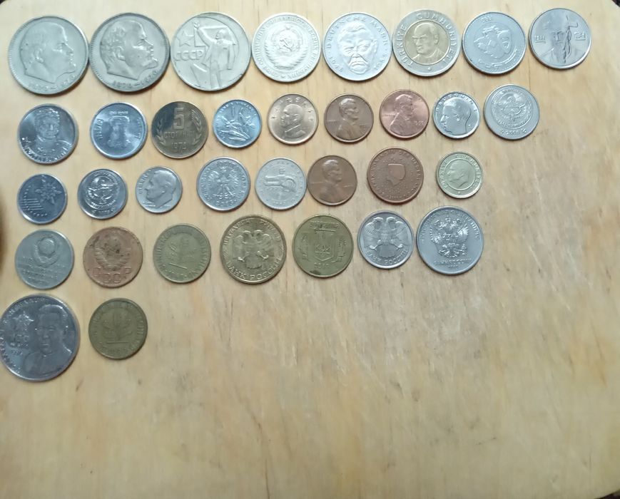 коллекция старинных кукол. коллекционировать игрушки. хобби коллекционирование. коллекционирование для детей. хобби коллекционирование.