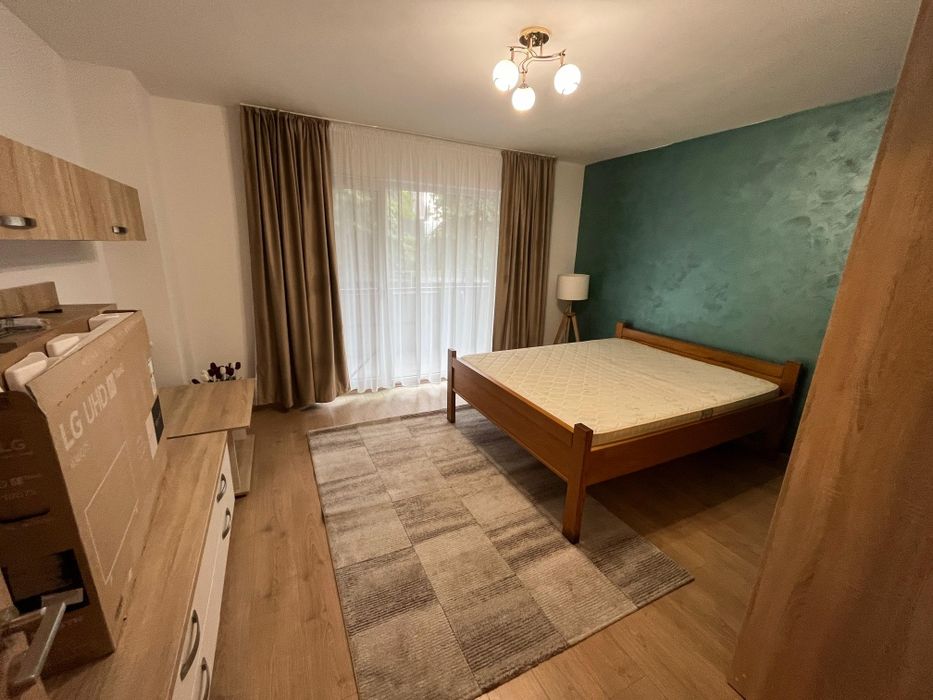 PF Închiriez apartament 1 camera, 38mp+balcon și parcare subterană