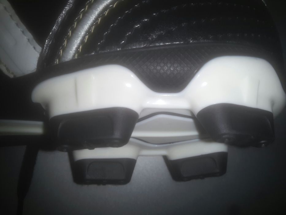 Футболни обувки размер 44