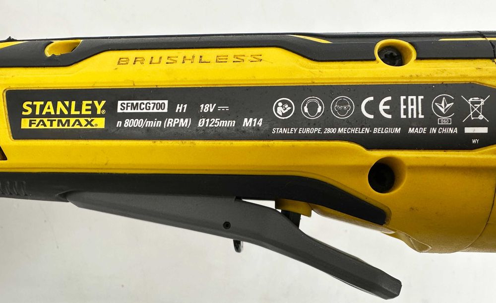 Stanley SFMCG700 - Безчетков ъглошлайф 2x18V 4.0Ah перфектен!