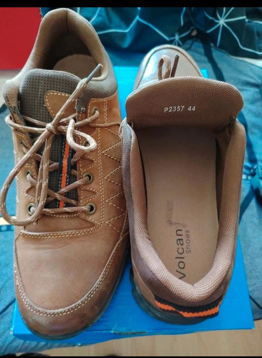 Pantofi sport / outdoor Volcan Shoes – mărimea 43