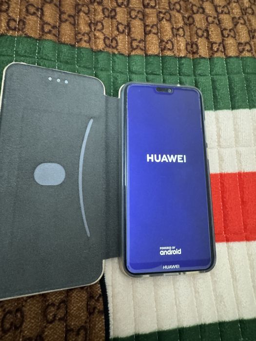 Продается Huawei p20lite