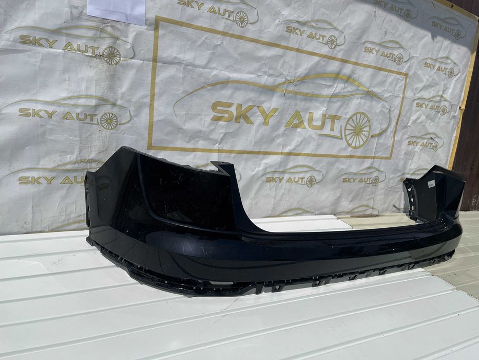 Bara spate Audi Q8 dupa 2018 originala cod 4M8807511