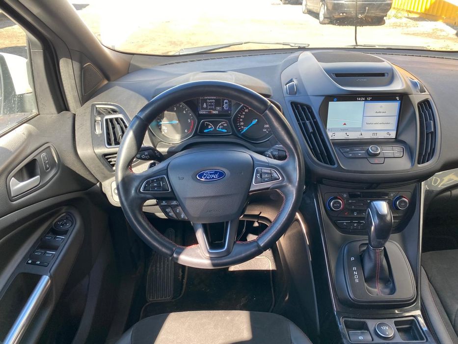 Dezmembrez Ford kuga E6 4X4 , 180 cai cod motor DW10F