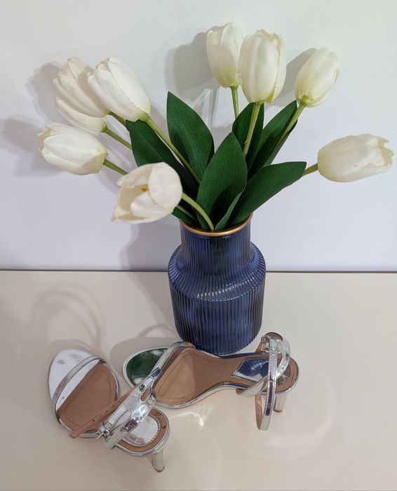 Sandale argintii cu toc subțire, Stradivarius