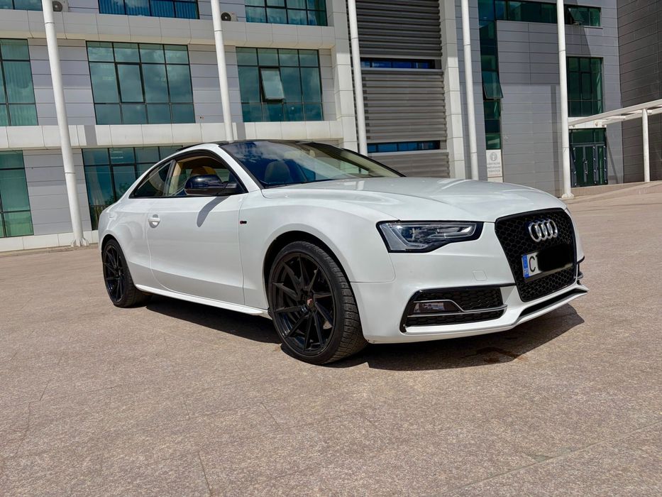 Audi A5 Coupe. 330CP