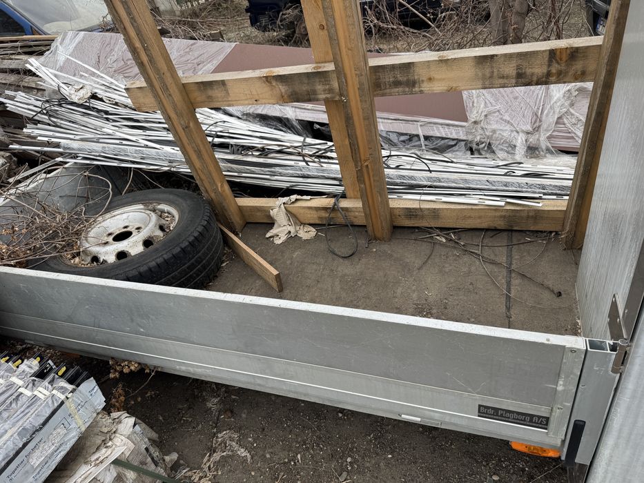Vand bena iveco 2500 lei negociabil
