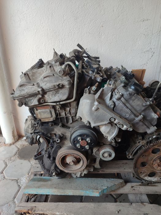 Продам два мотора от Лексуса RX350