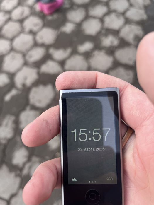 Продам айпод 15гб