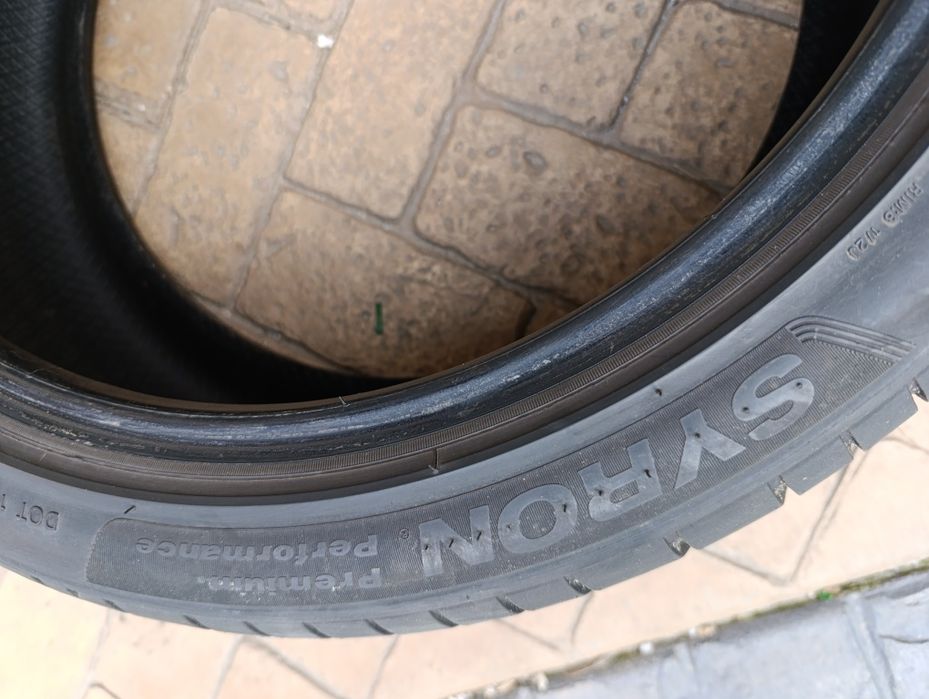 Летни гуми Syron 235/40/19