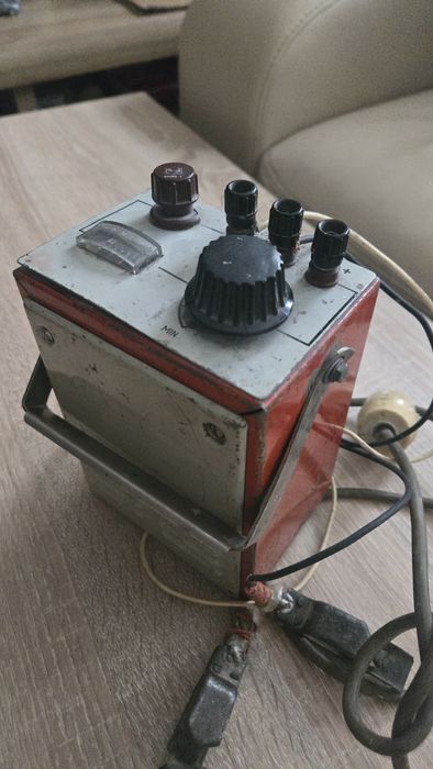 Redresor incarcare acumulatori