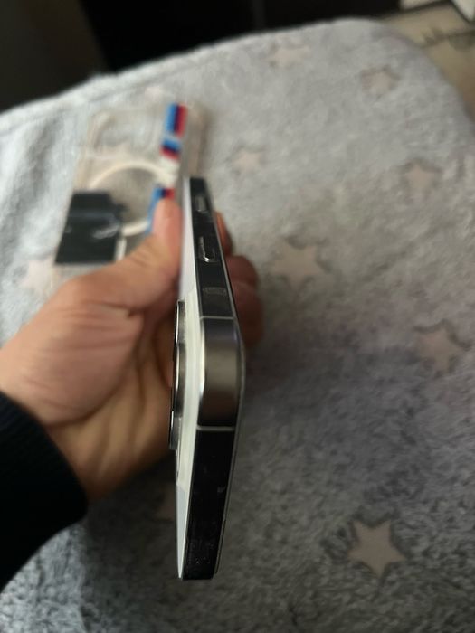 Iphone 16 pro бял-Перфектен 96% БАТ