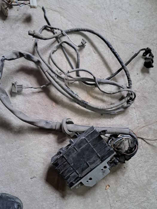 Продам запчасти каса, компьютер, и другие на Т4 транспортер