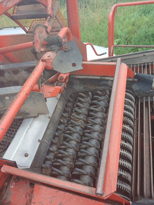 Masina scos cartofi grimme hl 750