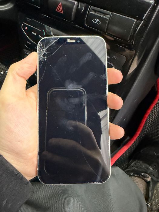 продам айфон 12 про 256гб