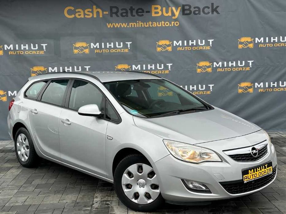 Opel Astra J 1.7 Diesel (110 CP) | 2011 Euro 5 | Rate fixe | Garantie
