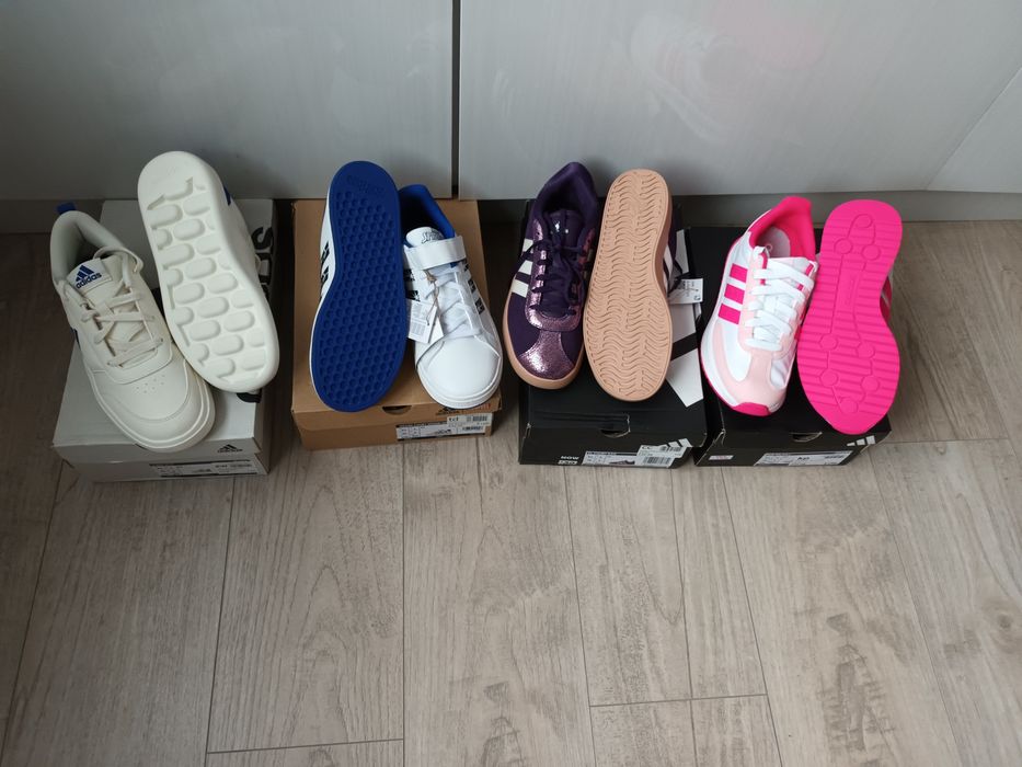 Нови маратонки на Adidas размер 38(5)