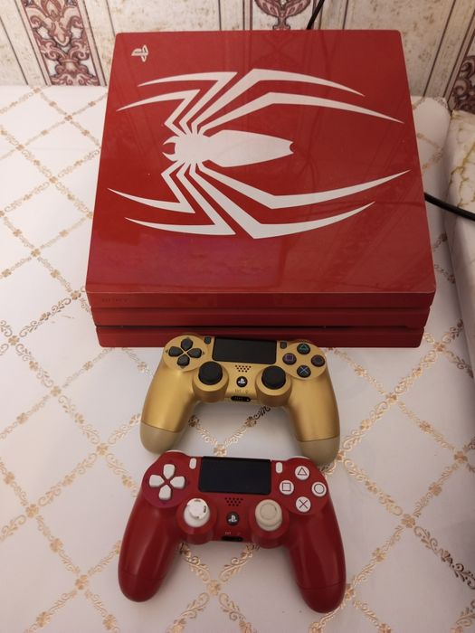 PlayStation 4 Pro Limited Edition — Marvel’s Spider-Man (1TB)