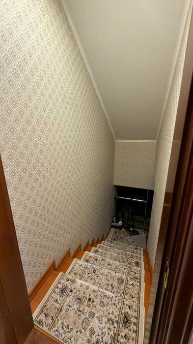 Коттедж в 6 мкр.