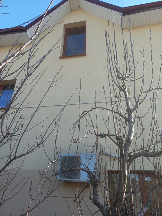 Închiriez Mansardă, la etajul 2