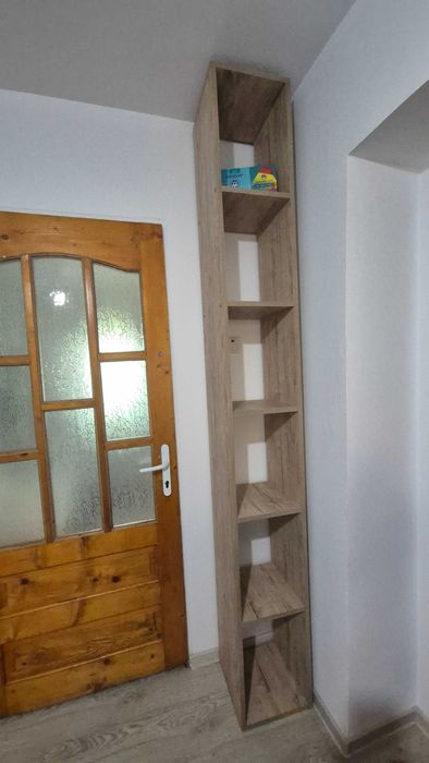 Corp de mobilier