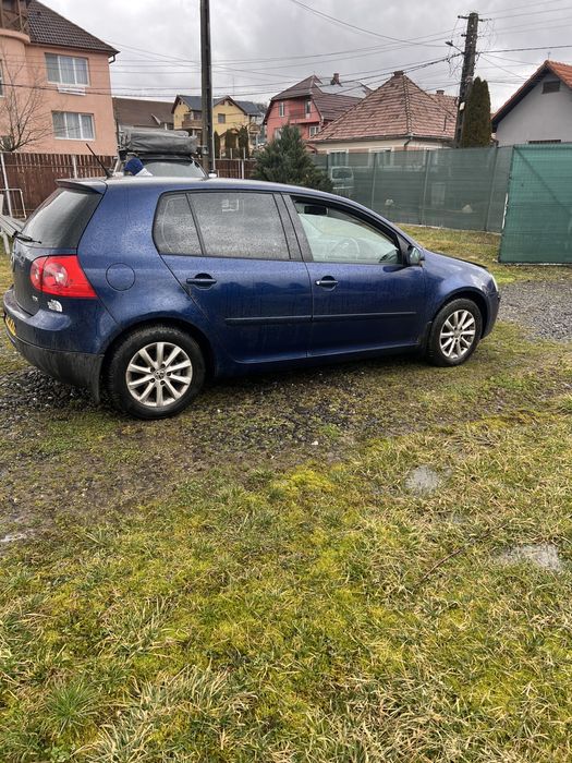 De vanzare Golf V