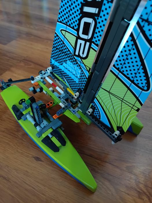 Lego Technic Catamaran
