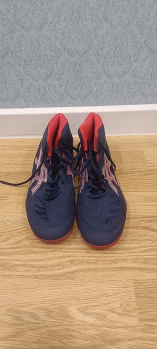 Продам комплект тренировочную сумку