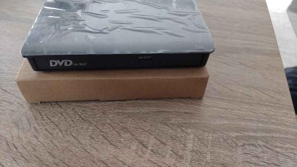 Външно CD/DVD устройство