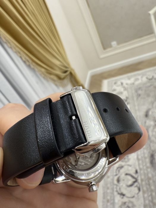 Продам часы Радо