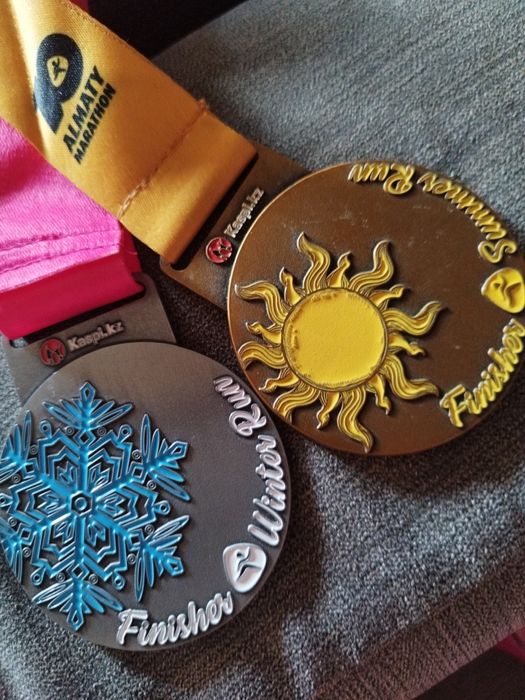 Медаль с сезонных забегов 2021