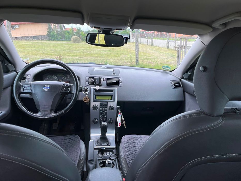 Volvo V50 Momentum