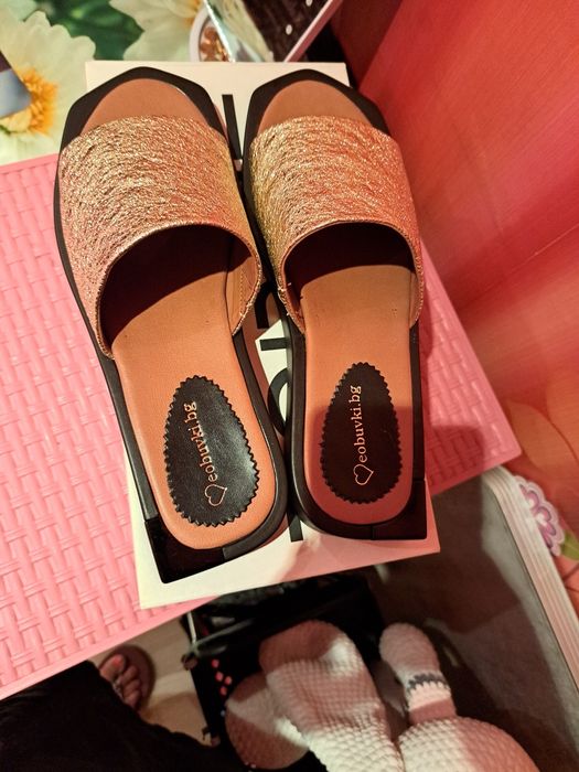 Дамски чехли естествена кожа