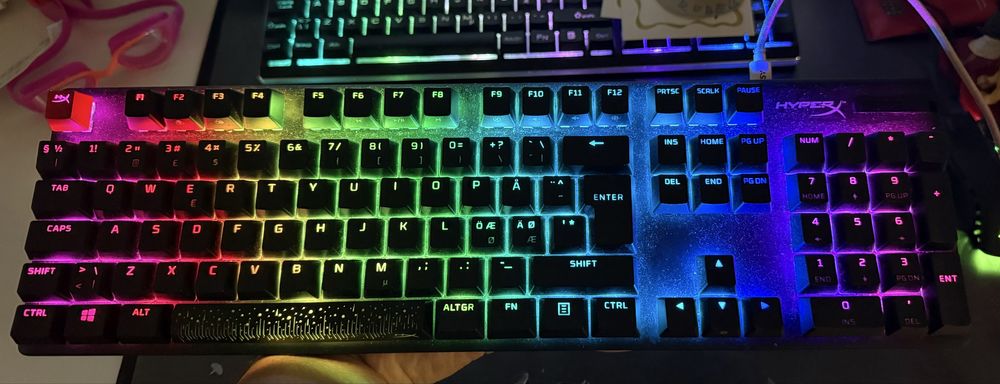 Tastatura gaming mecanica HyperX Alloy Origins PBT RGB, switch HX Red - Linear, soft NGENUITY, 100% anti-ghosting