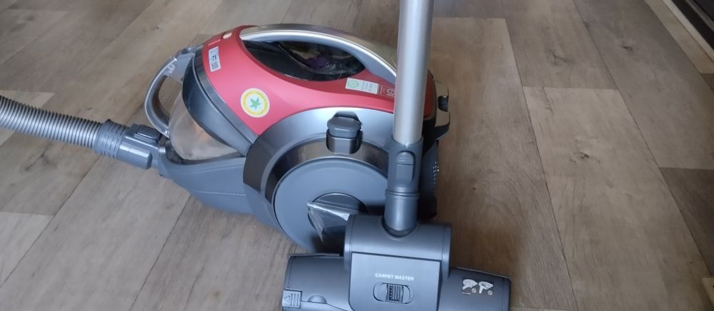 Пылесос LG kompressor