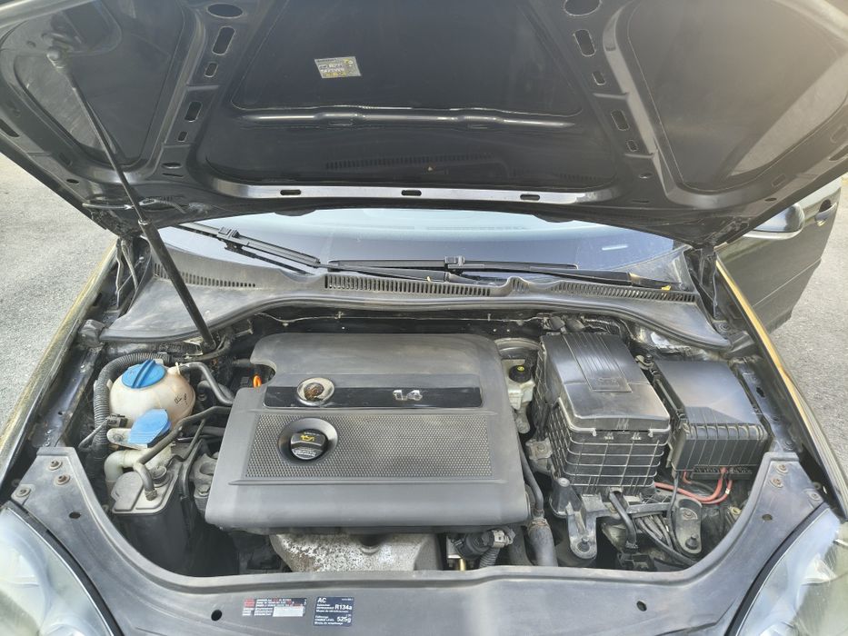 VOLKSWAGEN Golf 2004 — imagine 4