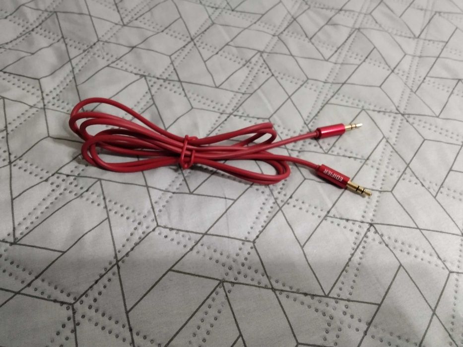 Игровые беспроводные/проводные наушники edifier plus 800 WT