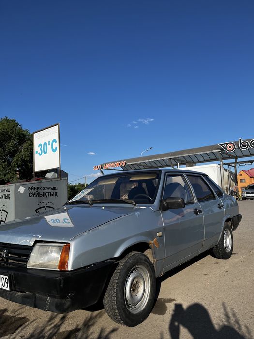 ВАЗ (Lada) 21099, 1998 года