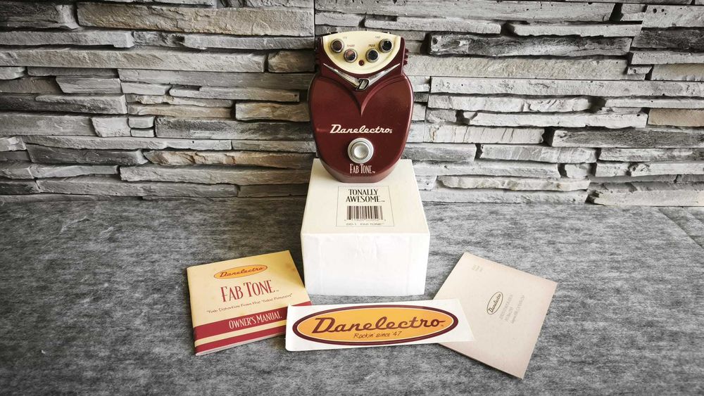 Danelectro FAB Tone Distortion – pedală de distorsiune pentru chitară electrică - GARANTIE 1 AN!