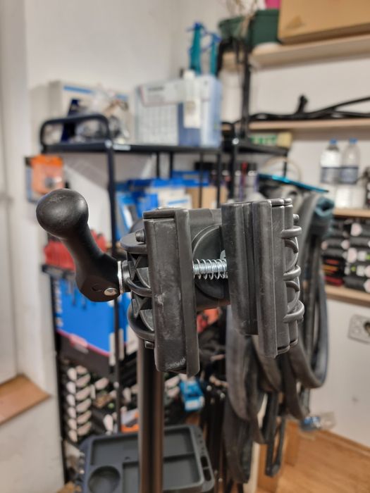 Стойка са колело Force Vevor