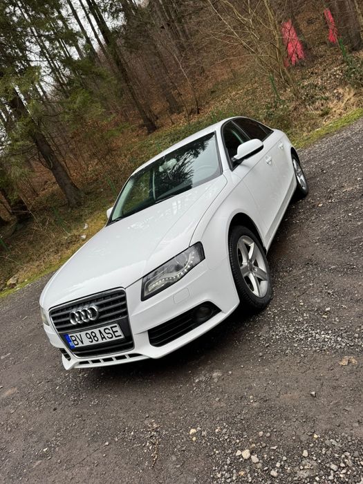 Audi A4  B8  manuala