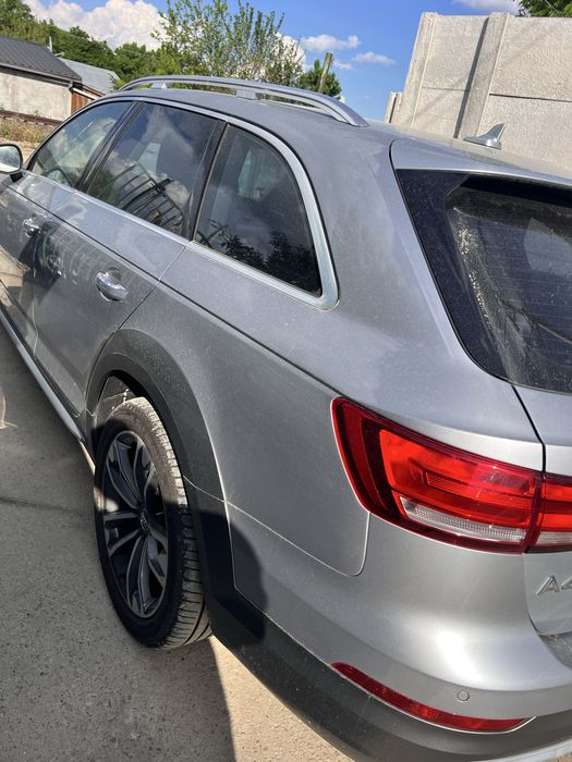 Centuri siguranță stânga și dreapta față Audi A4 B9
