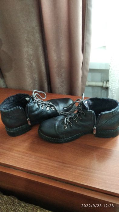 Валенки 38,ботинки зимние кожа 41