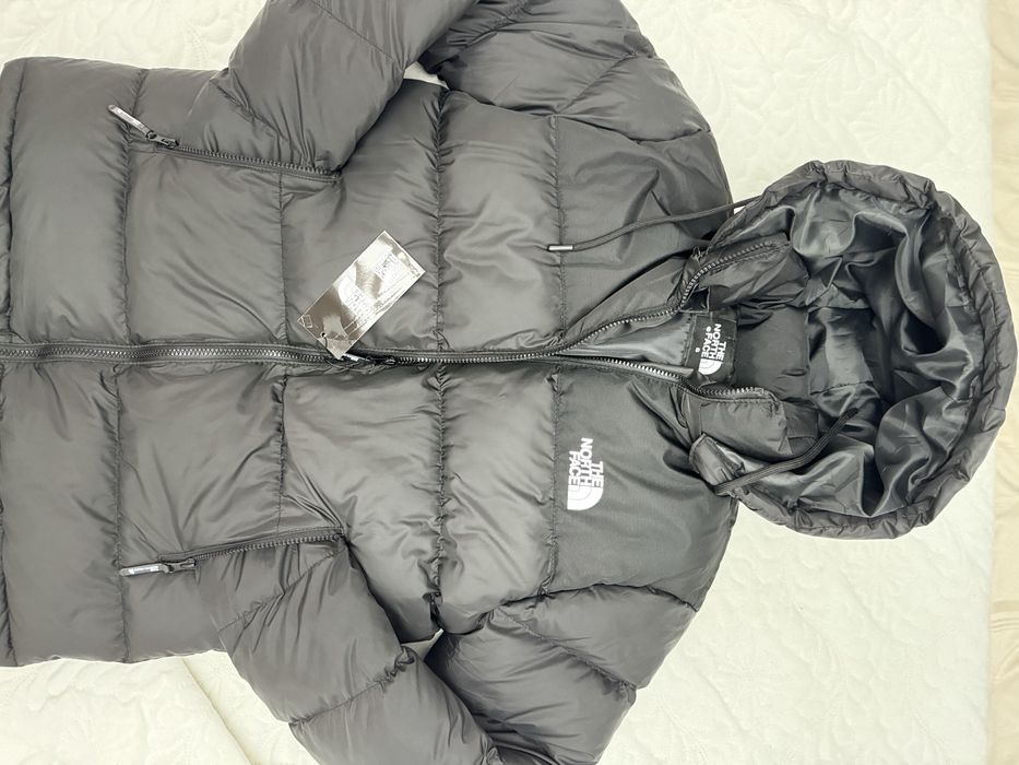 Geaca neagra The North Face - mai multe masuri disponibile