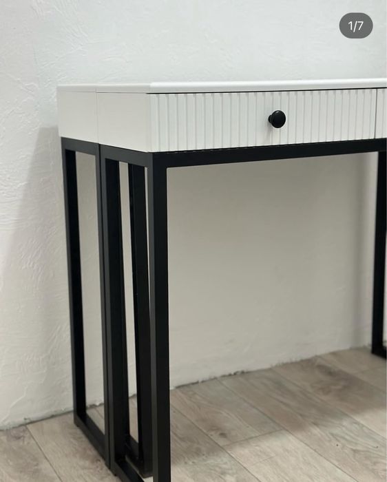 Продаю МДФ стол новый трансформер