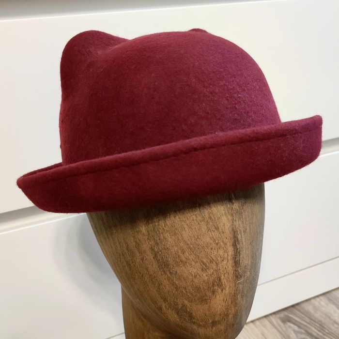 Фетровая шляпка с ушками