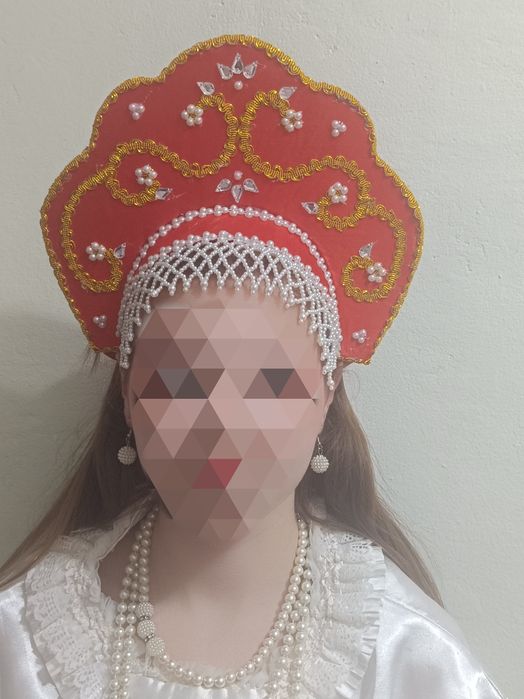 Продам кокошник ручной работы