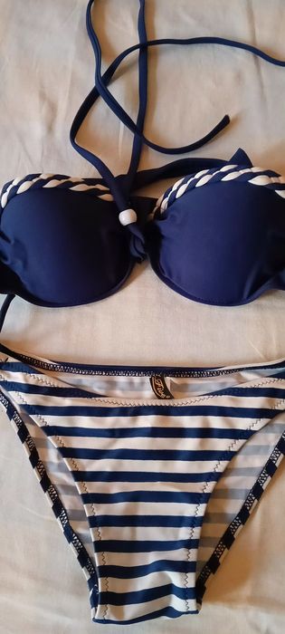 Продам раздельные купальники новые